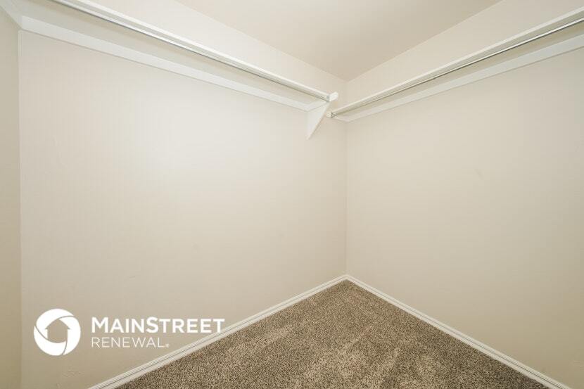 Building Photo - 4601 Wagner Lake Dr