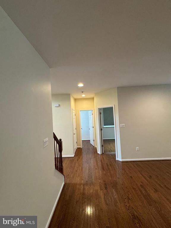 Building Photo - 24877 Myers Glen Pl