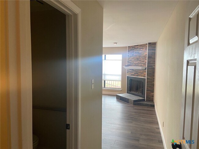 Building Photo - 116 Campbell Dr