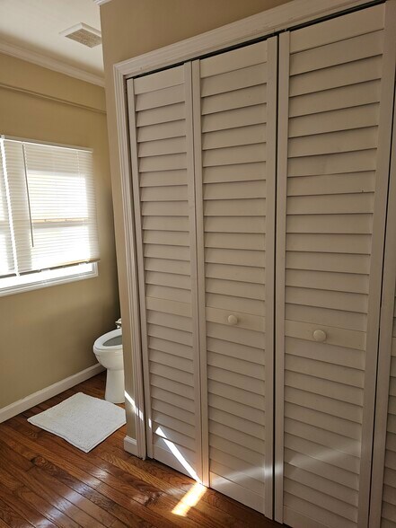 Building Photo - 1780 Crestridge Dr SE