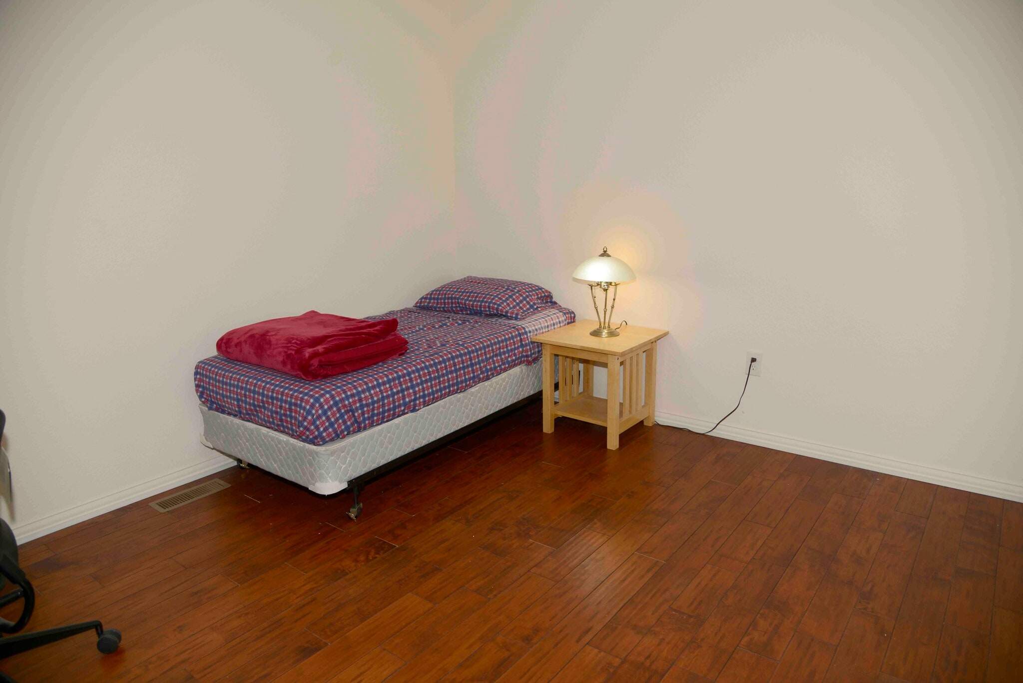 Loft - 648 S Yarrow St