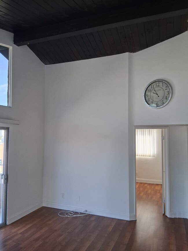 Building Photo - 1247 Federal Ave