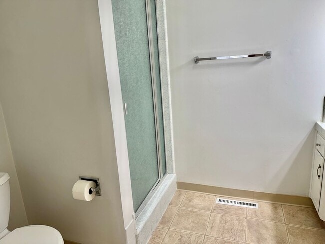 Building Photo - Willow Glen/Cambrian duplex - Beautifully ...