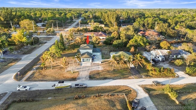 Building Photo - 6934 Grapeview Blvd