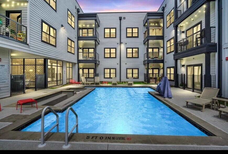 Building Photo - 3101 Govalle Ave