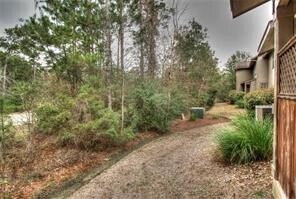 Building Photo - 63 Woodlily Pl