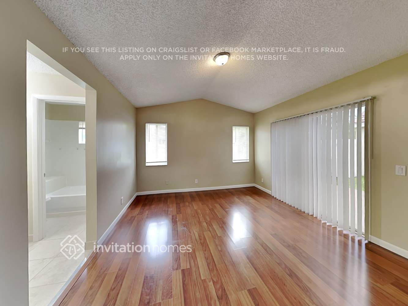 Building Photo - 1586 Mira Vista Cir