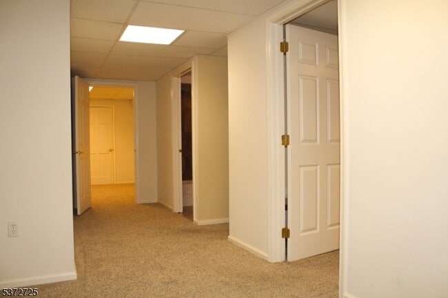Building Photo - 46 Gordon Cir