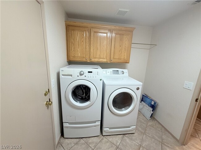 Building Photo - 5123 Fiji Island Ct