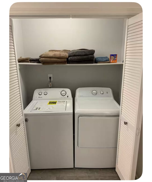 Building Photo - 856 Five Forks Trickum Rd SW