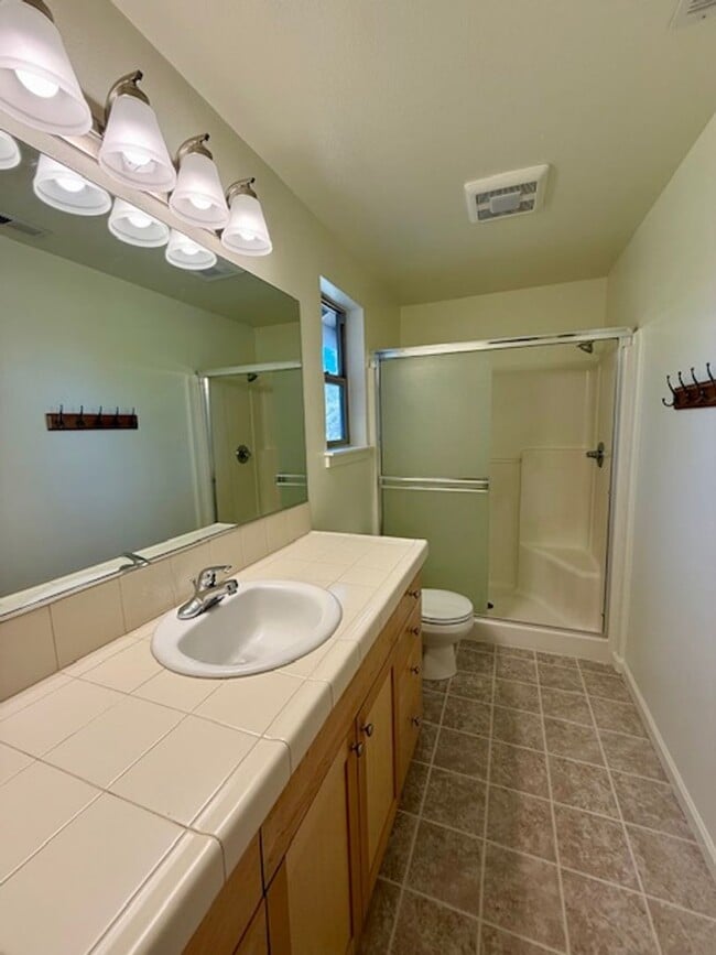 Building Photo - Lovely Corner Lot 3 Bedroom home with Land...