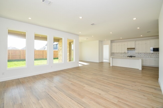 Building Photo - 4623 Sleepy Retreat Trl