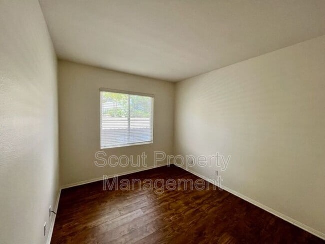 Building Photo - 41423 Temeku Dr