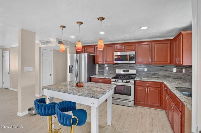 Building Photo - 3629 E Winchcomb Dr
