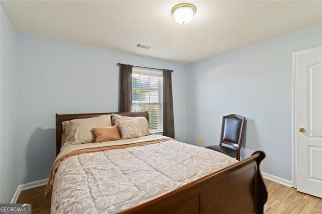 Building Photo - 2387 Shady Maple Trail