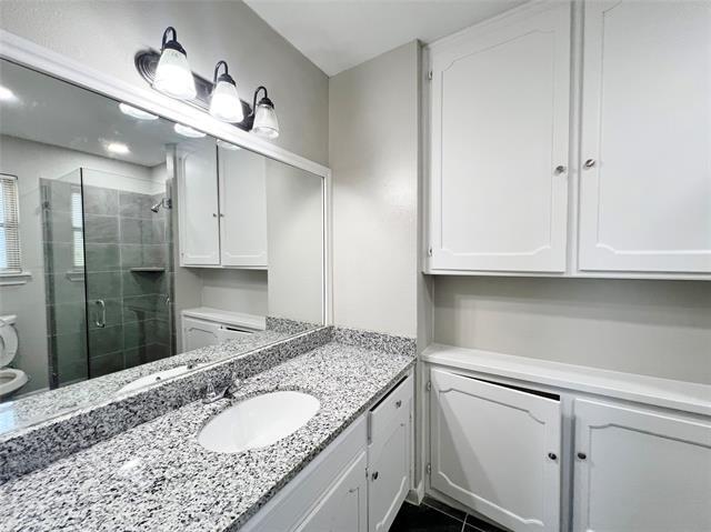 Building Photo - 3709 Ashford Ave