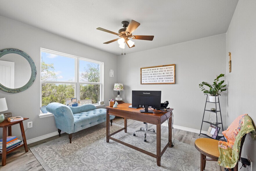 Building Photo - 1777 Point View