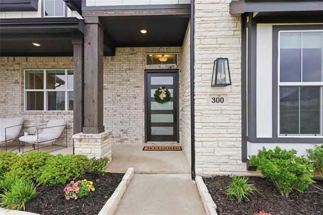 Building Photo - 300 Waterview Dr