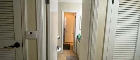 Building Photo - 10712 Ivanhoe Dr