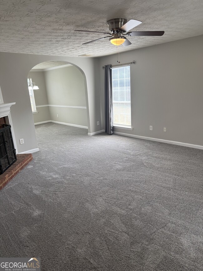 Building Photo - 2485 Hampshire Cove SE
