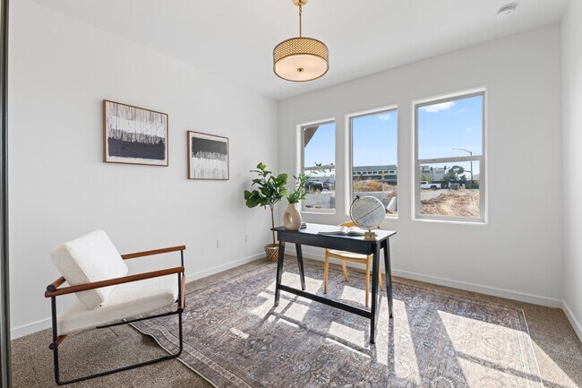 Building Photo - 1277 E Echelon Rdg Ln