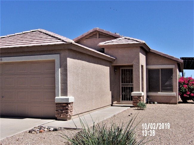 Building Photo - 16549 N 157th Ave