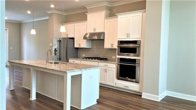 Building Photo - 3758 Duke Center Way