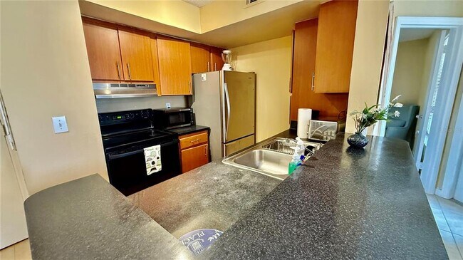 Building Photo - 441 Fountainhead Cir