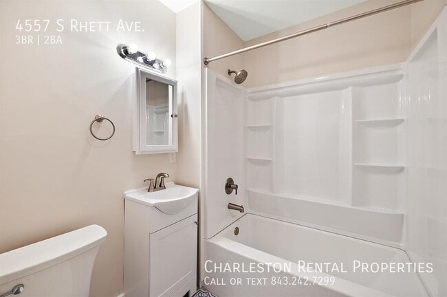 Building Photo - 4557 S Rhett Ave