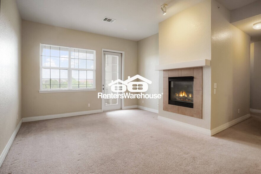 Building Photo - 199 Quebec St