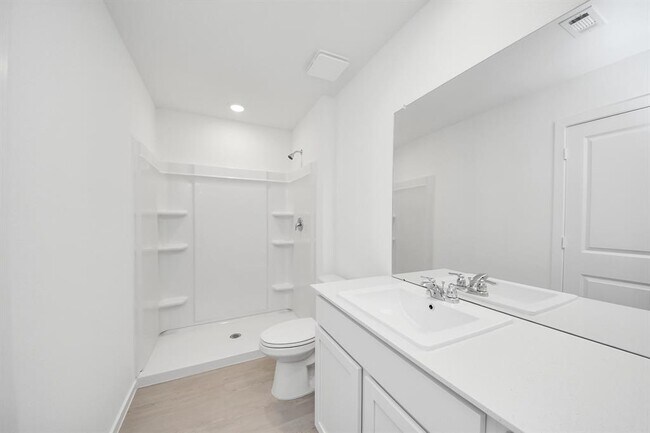 Building Photo - 25657 Rose Creek Dr