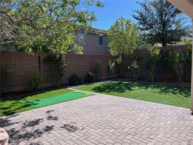 Building Photo - 2624 Valbonne Terrace