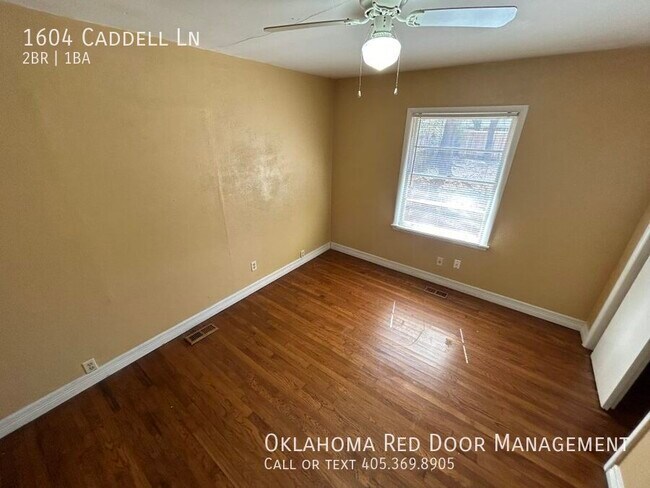 Building Photo - 1604 Caddell Ln