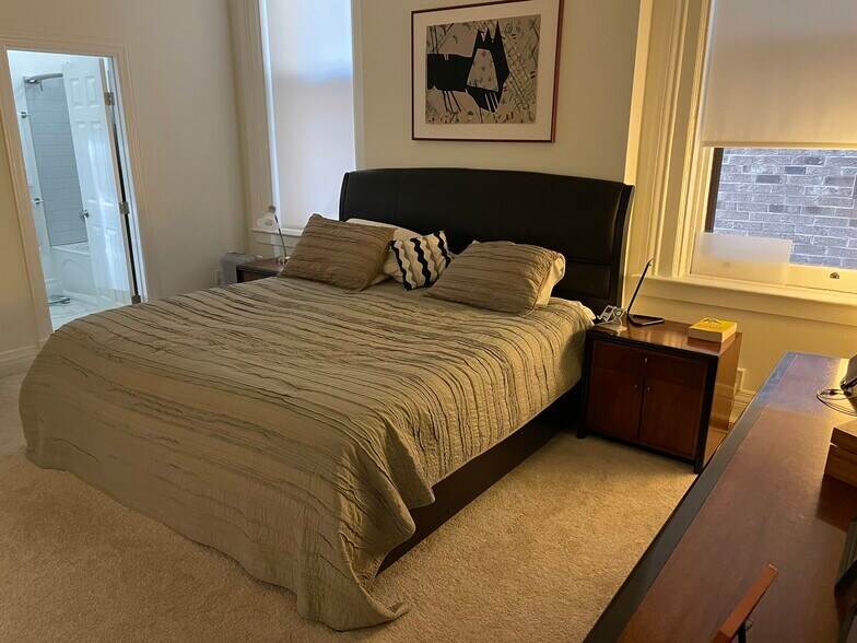 Primary BR - 225 Riverside Dr