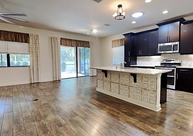 Building Photo - 11735 Albatross Ln