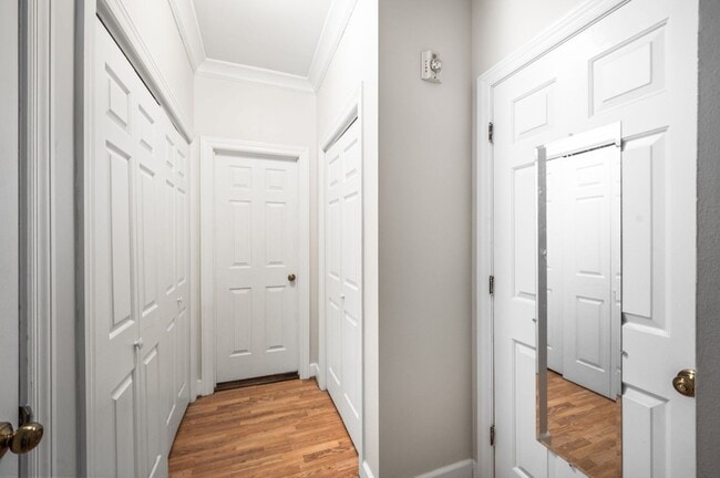 Building Photo - 312 Sloan Rd