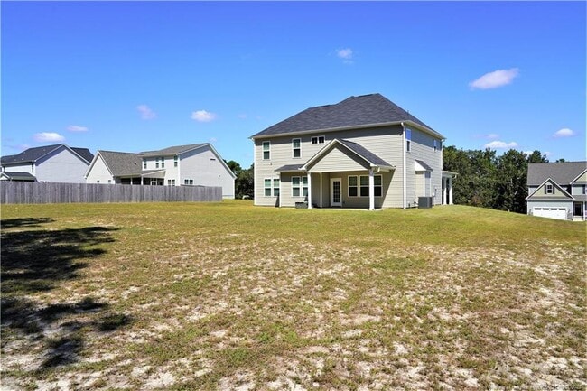 Building Photo - 113 Nairn St