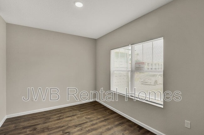 Building Photo - 10514 Monaco Dr