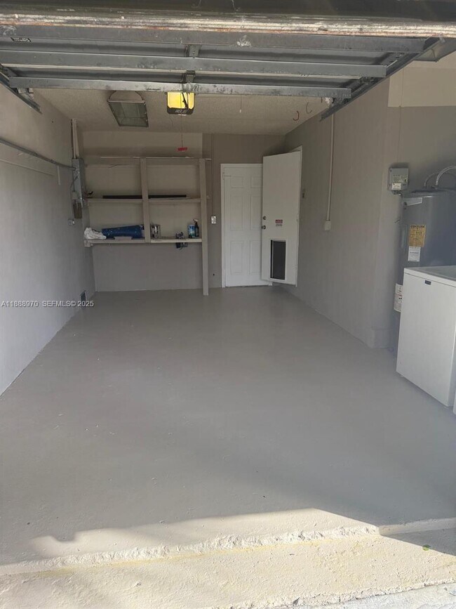 Building Photo - 26553 SW 125th Ct