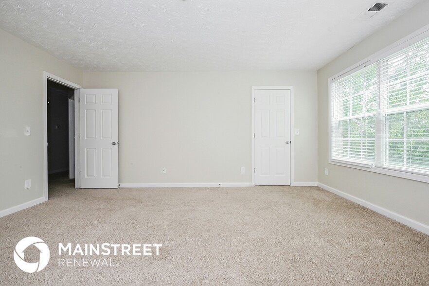 Building Photo - 4061 Cress Way Run