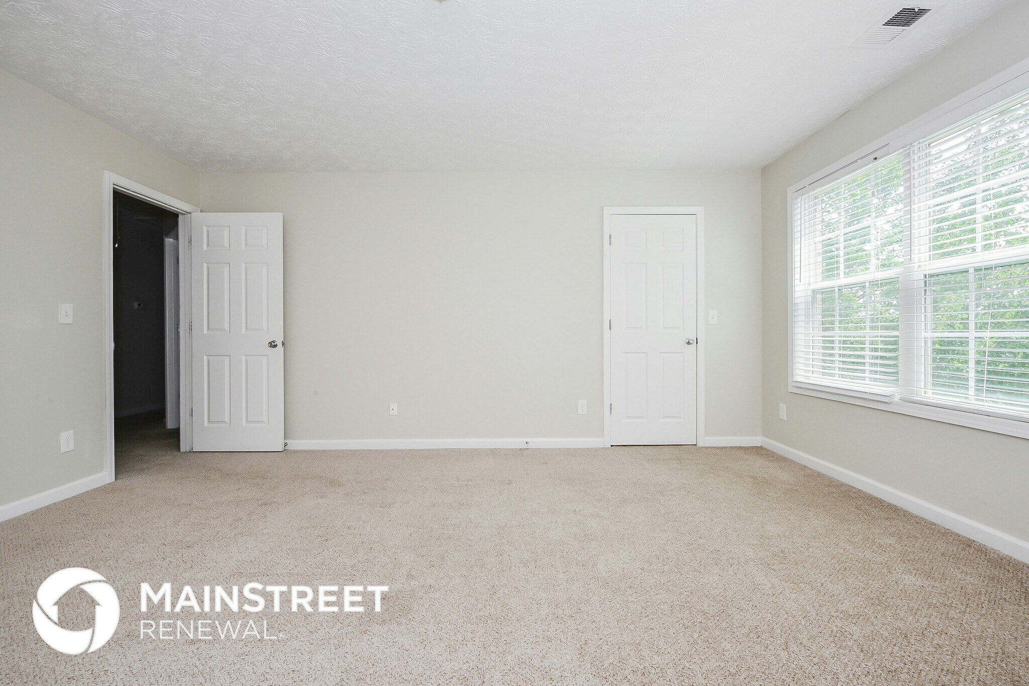 Building Photo - 4061 Cress Way Run