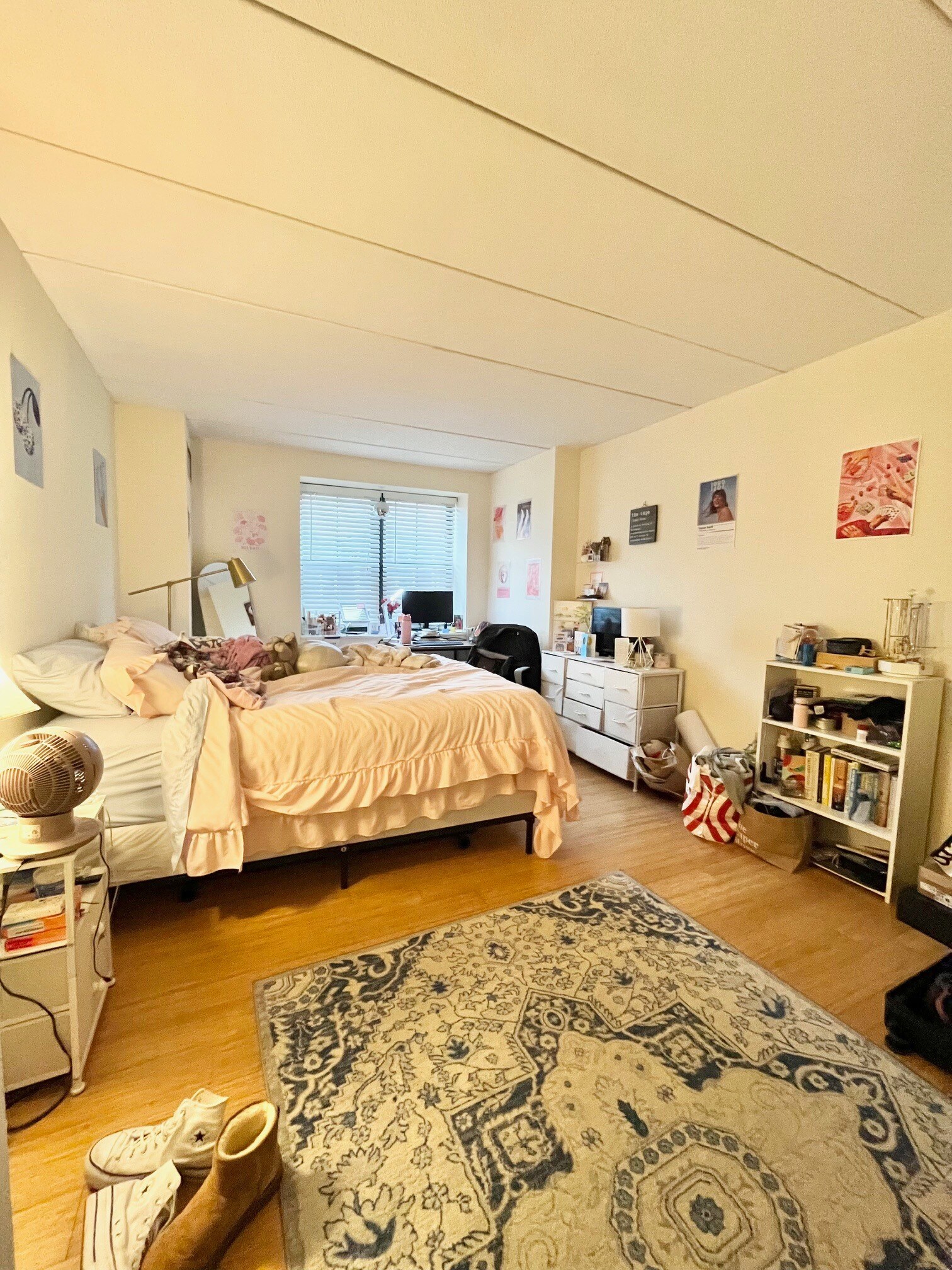 Building Photo - 6 Douglas Park