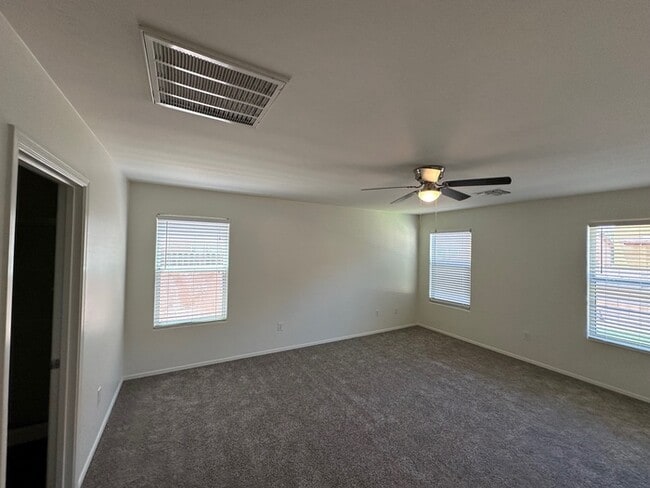Building Photo - 7044 S Brickellbush Ln