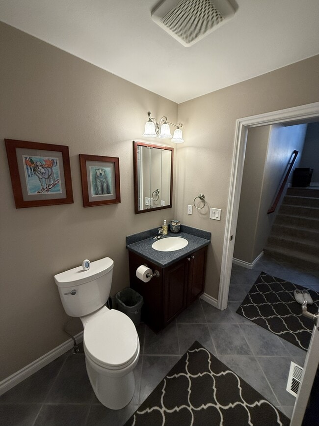 Building Photo - 6160 S Clearview Loop