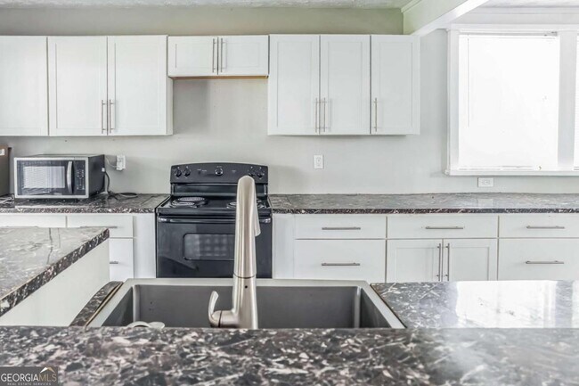 Building Photo - 2988 Heritage Valley Ct