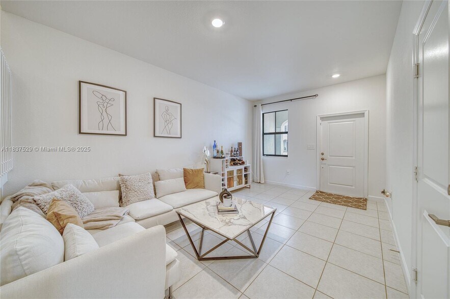 Primary Photo - 24675 SW 119th Pl