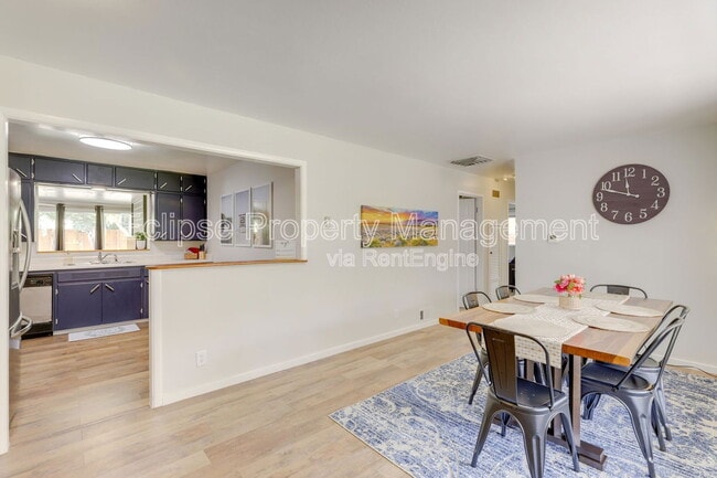 Building Photo - 1228 Bonito Ave