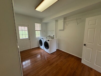 Building Photo - 4-Bedroom Retreat with Breezeway & Detached Garage on High Knob Road!"