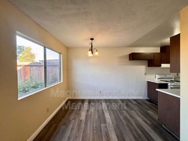 Building Photo - 2286 Callao Ct