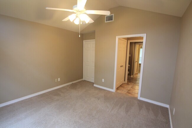 Building Photo - Coming Soon: Beautiful 3 Bedroom, 2 Bath n...